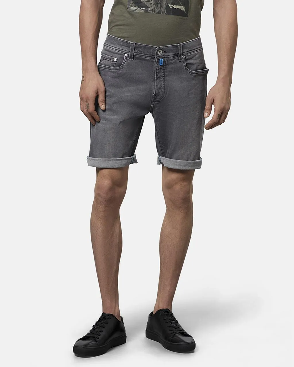 Pierre Cardin Short